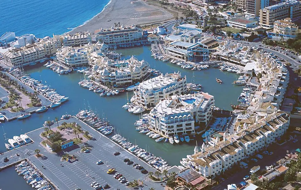 Popeye Suite: Puerto Marina Island Retreat with Rooftop Pool Benalmadena 0*,  Spain
